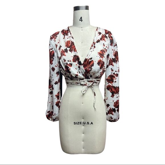 A2 Rabbit Rose Crop Wrap Top in Medium - Picture 1 of 5